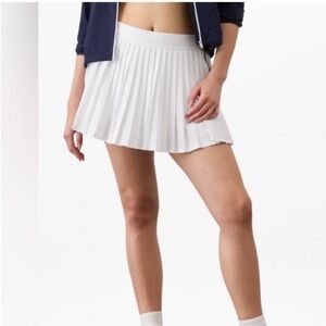Athleta White Pleated Match Point Skort